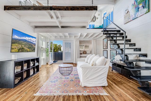 796 Awalau Rd, Haiku, HI 96708