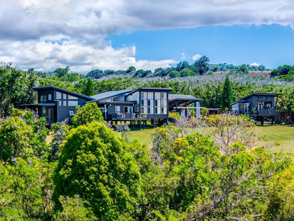 796 Awalau Rd, Haiku, HI 96708