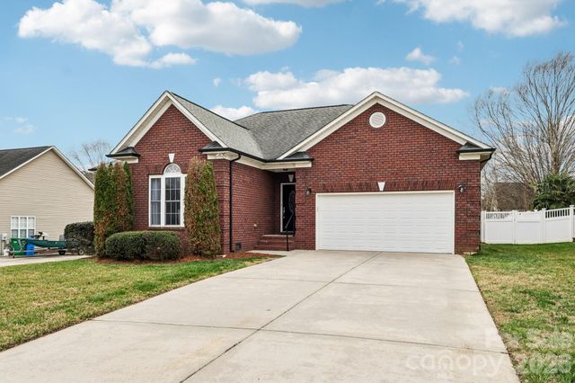 305 Wendover Drive 82, Locust, NC 28097