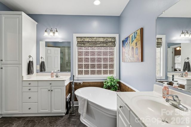 305 Wendover Drive 82, Locust, NC 28097