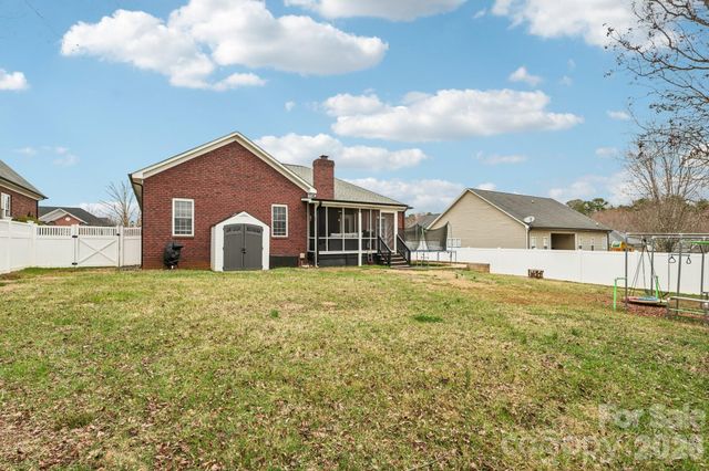 305 Wendover Drive 82, Locust, NC 28097