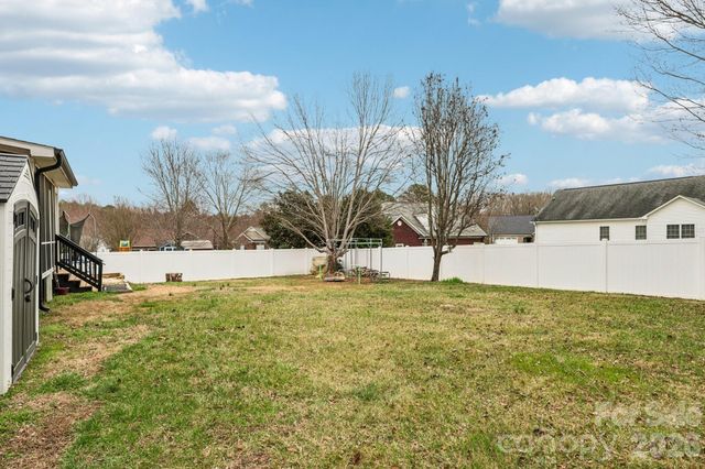 305 Wendover Drive 82, Locust, NC 28097
