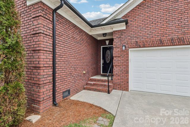 305 Wendover Drive 82, Locust, NC 28097