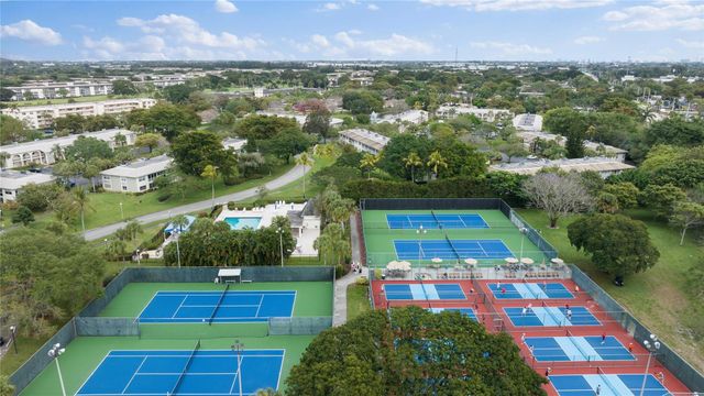 2710 Nassau Bend B1, Coconut Creek, FL 33066