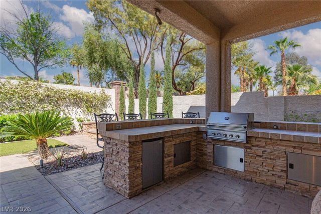 2855 Barrow Downs Street, Las Vegas, NV 89135