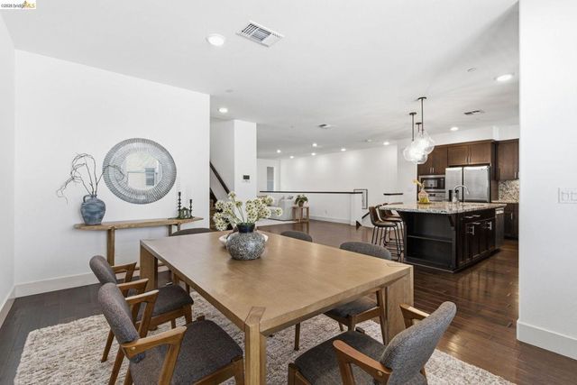 475 Mitchell Avenue, Alameda, CA 94501