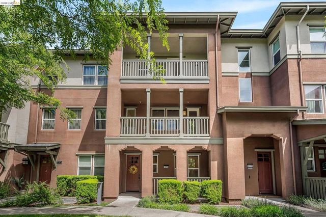 475 Mitchell Avenue, Alameda, CA 94501