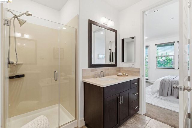 475 Mitchell Avenue, Alameda, CA 94501