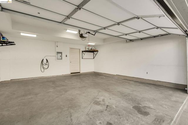475 Mitchell Avenue, Alameda, CA 94501