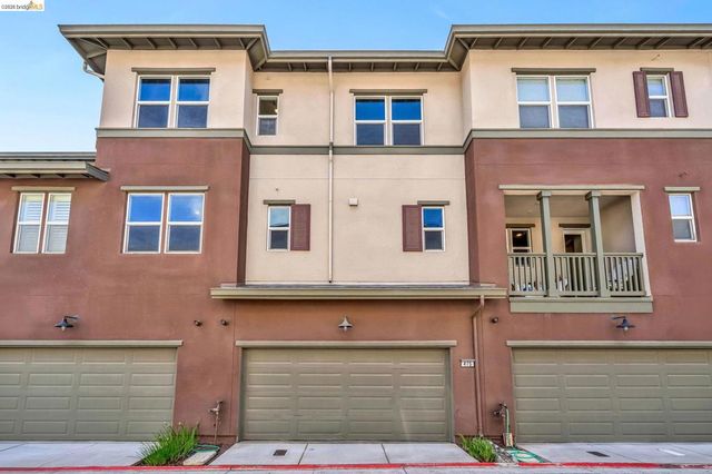 475 Mitchell Avenue, Alameda, CA 94501