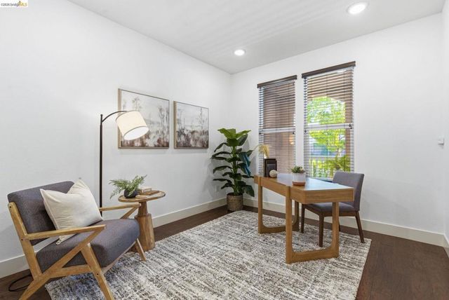 475 Mitchell Avenue, Alameda, CA 94501
