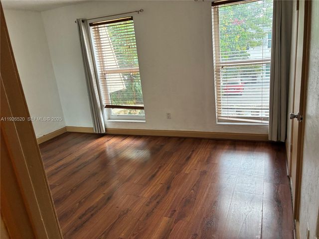 13514 NE 23rd Pl, North Miami, FL 33181