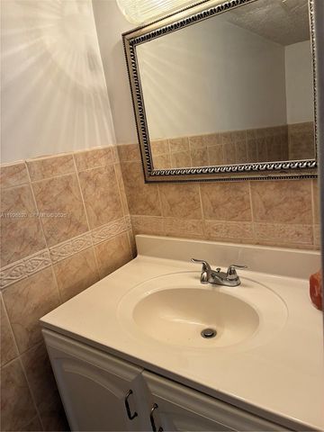 13514 NE 23rd Pl, North Miami, FL 33181