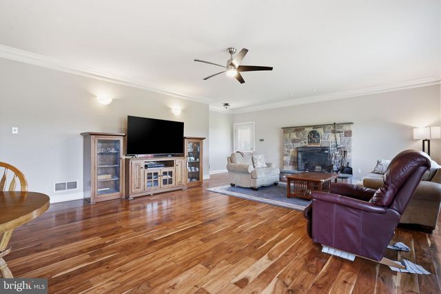 949 BLOOMING GLEN RD, Perkasie, PA 18944