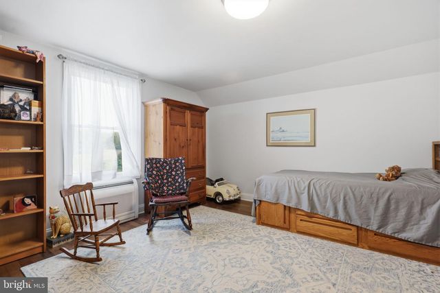 949 BLOOMING GLEN RD, Perkasie, PA 18944
