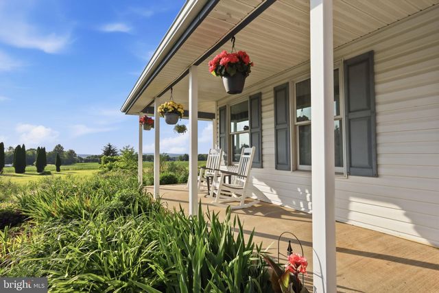 949 BLOOMING GLEN RD, Perkasie, PA 18944