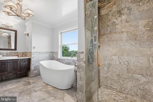 949 BLOOMING GLEN RD, Perkasie, PA 18944