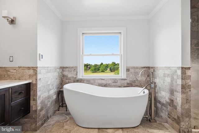 949 BLOOMING GLEN RD, Perkasie, PA 18944