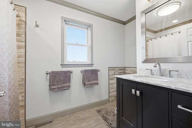 949 BLOOMING GLEN RD, Perkasie, PA 18944