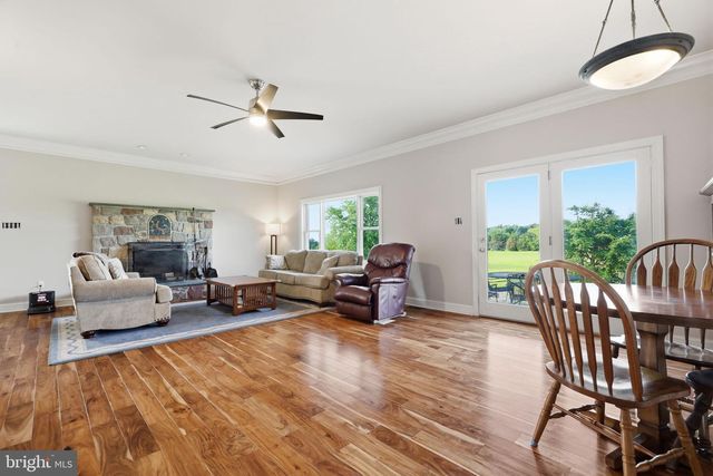 949 BLOOMING GLEN RD, Perkasie, PA 18944