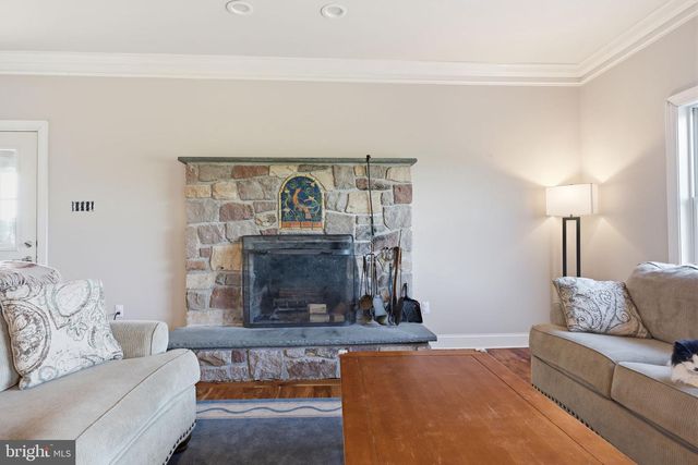 949 BLOOMING GLEN RD, Perkasie, PA 18944