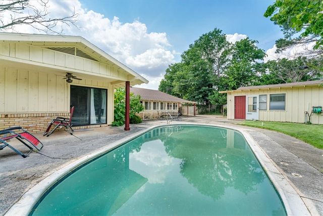 1117 Ranch Drive, Springdale, AR 72762