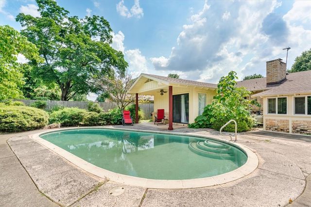 1117 Ranch Drive, Springdale, AR 72762