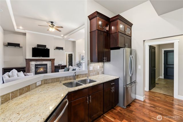 11227 Shawnee Road E, Puyallup, WA 98374