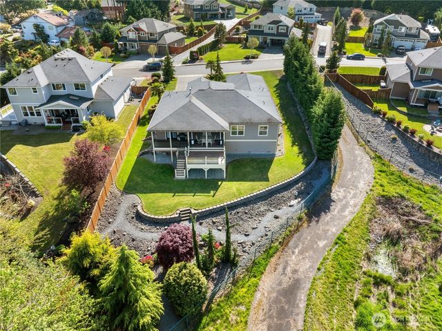 11227 Shawnee Road E, Puyallup, WA 98374