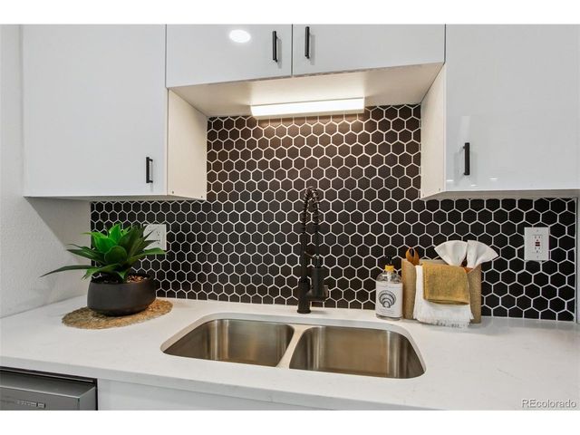 9105 E Lehigh Ave 77, Denver, CO 80237