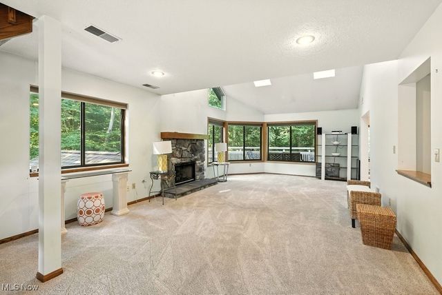 2180 Stone Creek Trail, Cuyahoga Falls, OH 44223