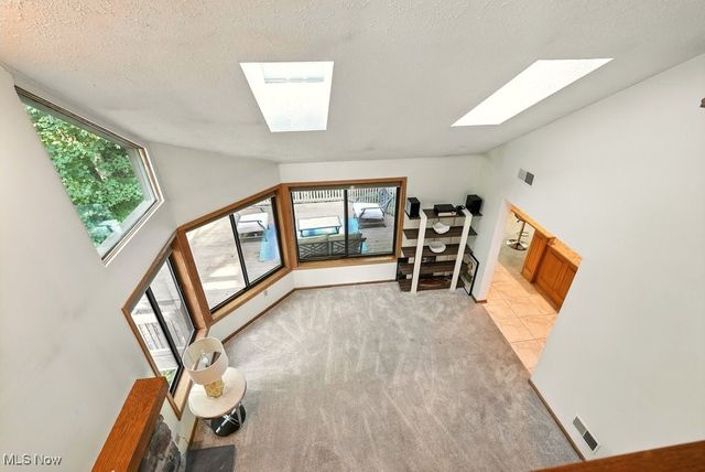 2180 Stone Creek Trail, Cuyahoga Falls, OH 44223