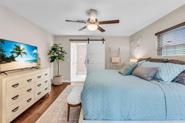 8402 14TH AVENUE NW, Bradenton, FL 34209
