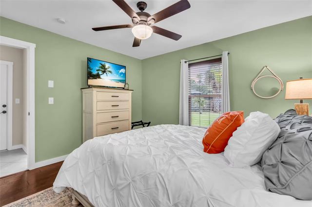 8402 14TH AVENUE NW, Bradenton, FL 34209