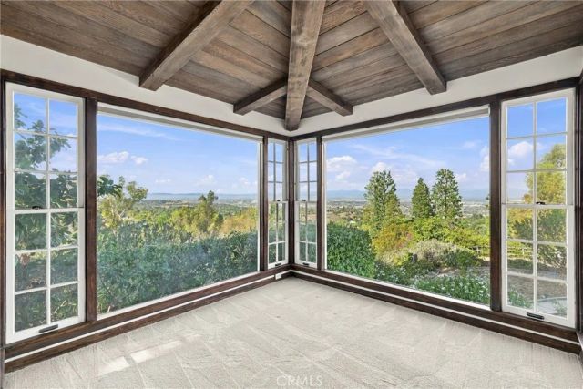 72 Saddleback Road, Rolling Hills, CA 90274