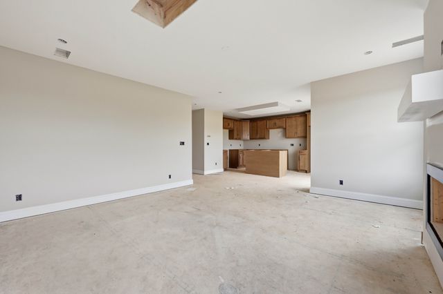 2804 Brewster Dr, Clarksville, TN 37042