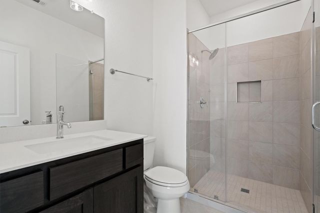 2004 Crimson Sunset CV, Georgetown, TX 78628