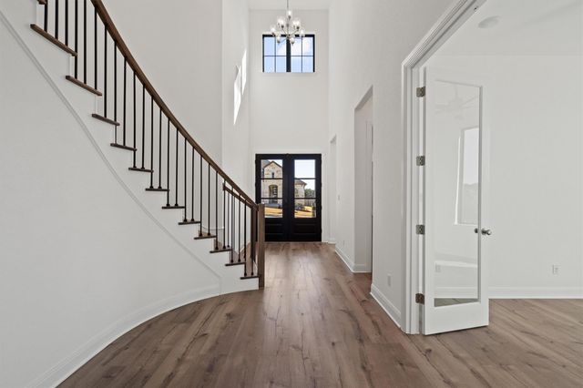 2004 Crimson Sunset CV, Georgetown, TX 78628