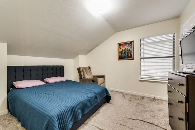 2864 Westover Drive, Grand Prairie, TX 75052