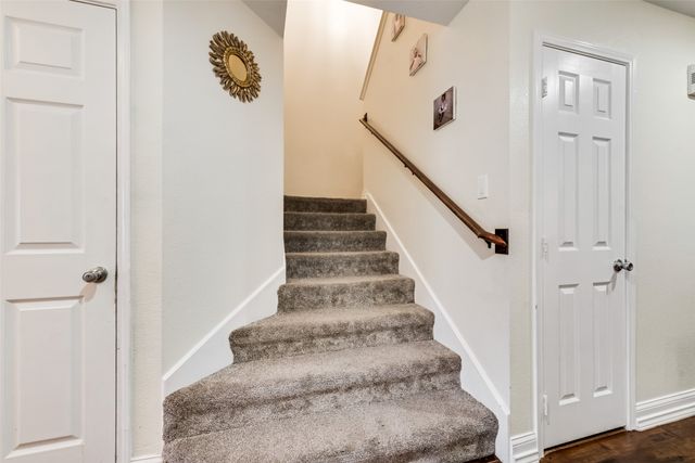 2864 Westover Drive, Grand Prairie, TX 75052