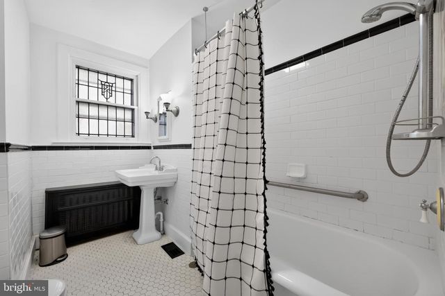 708 COLFORD, Collingswood, NJ 08108