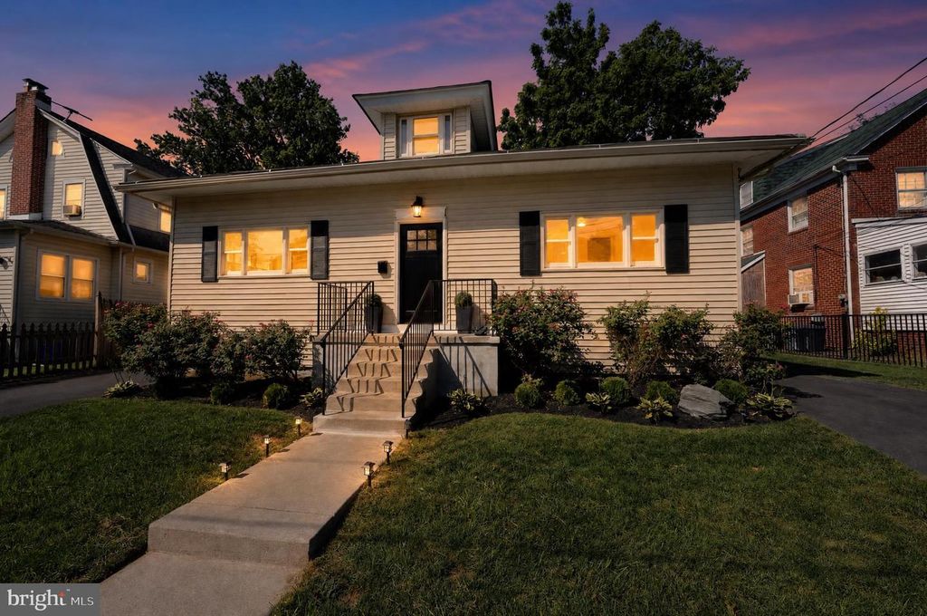 708 COLFORD, Collingswood, NJ 08108