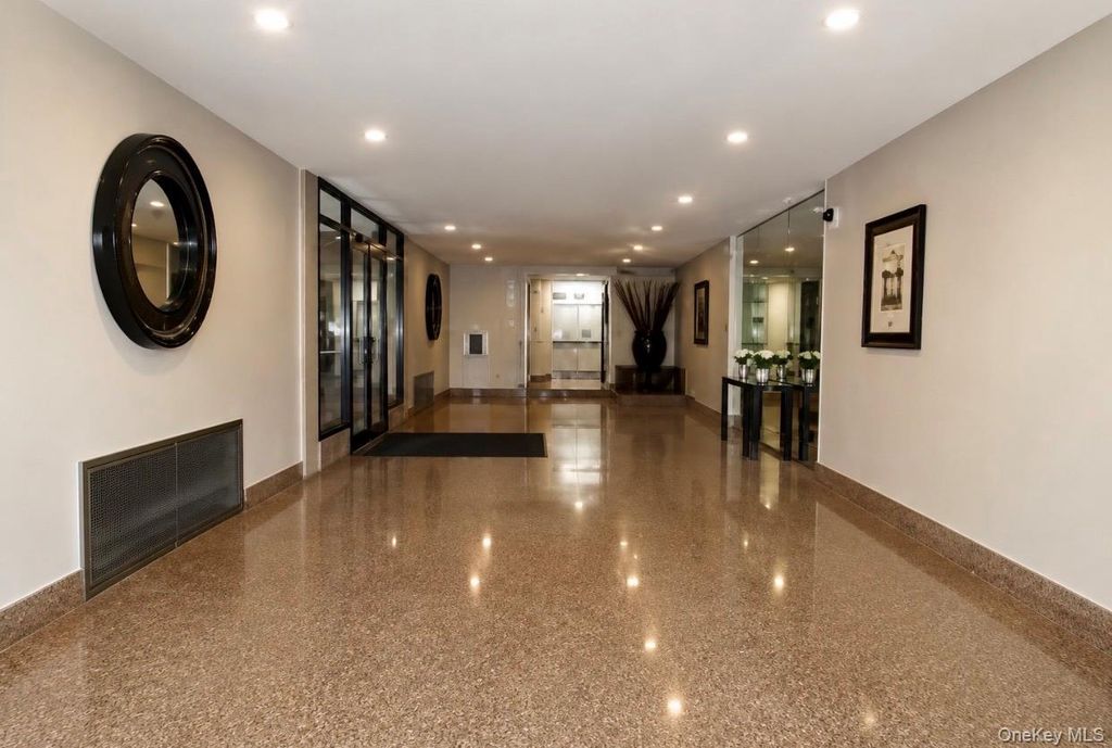 37-30 83RD STREET 5L, Jackson Heights, NY 11372 — photo 2