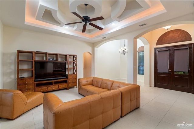 3210 S 5th Lane, Mcallen, TX 78503