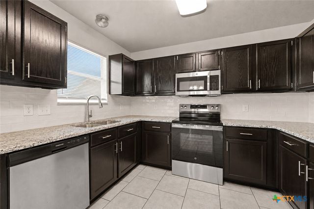 1605 Oak Chase Trail, Temple, TX 76502