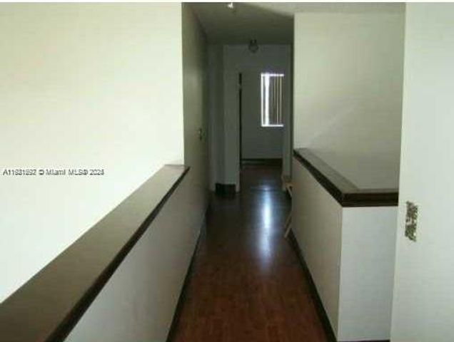 8413 SW 209th St, Cutler Bay, FL 33189