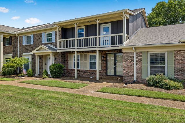 968 Todd Preis Dr, Nashville, TN 37221