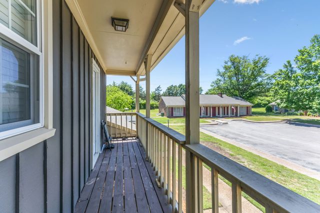 968 Todd Preis Dr, Nashville, TN 37221