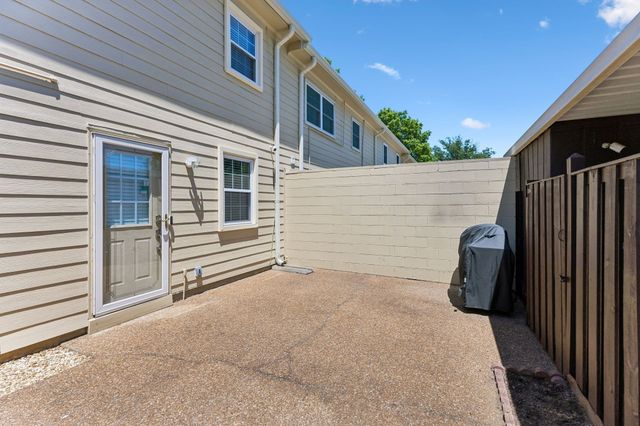 968 Todd Preis Dr, Nashville, TN 37221