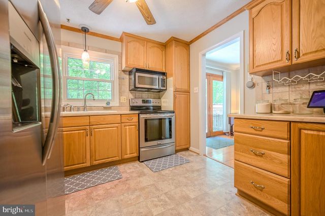 12510 BASSWOOD DR, Manassas, VA 20112